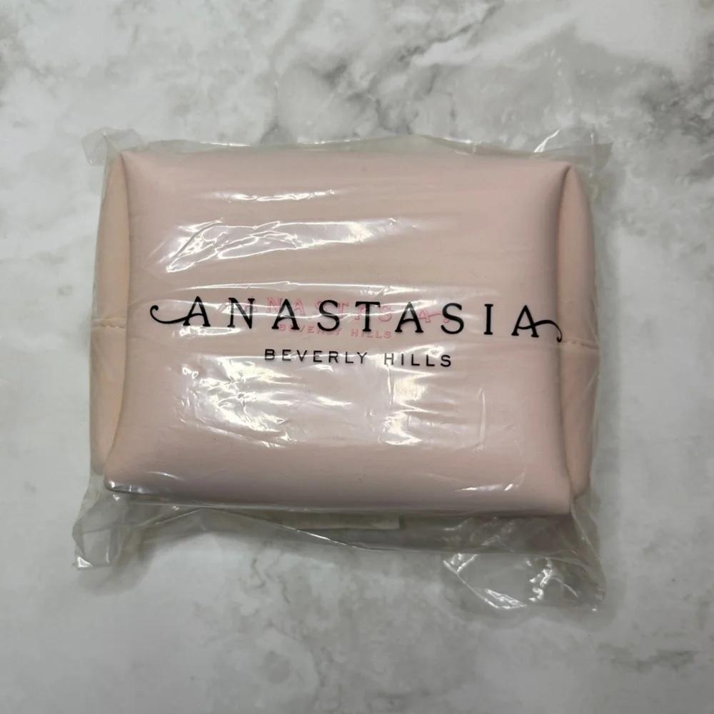 Anastasia Beverly Hills | Faux Leather Makeup Cosmetic Bag | Pink